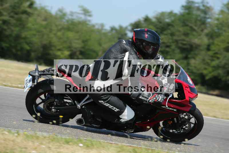 Archiv-2023/28 05.06.2023 Moto Club Anneau du Rhin/blanc-novice/39
